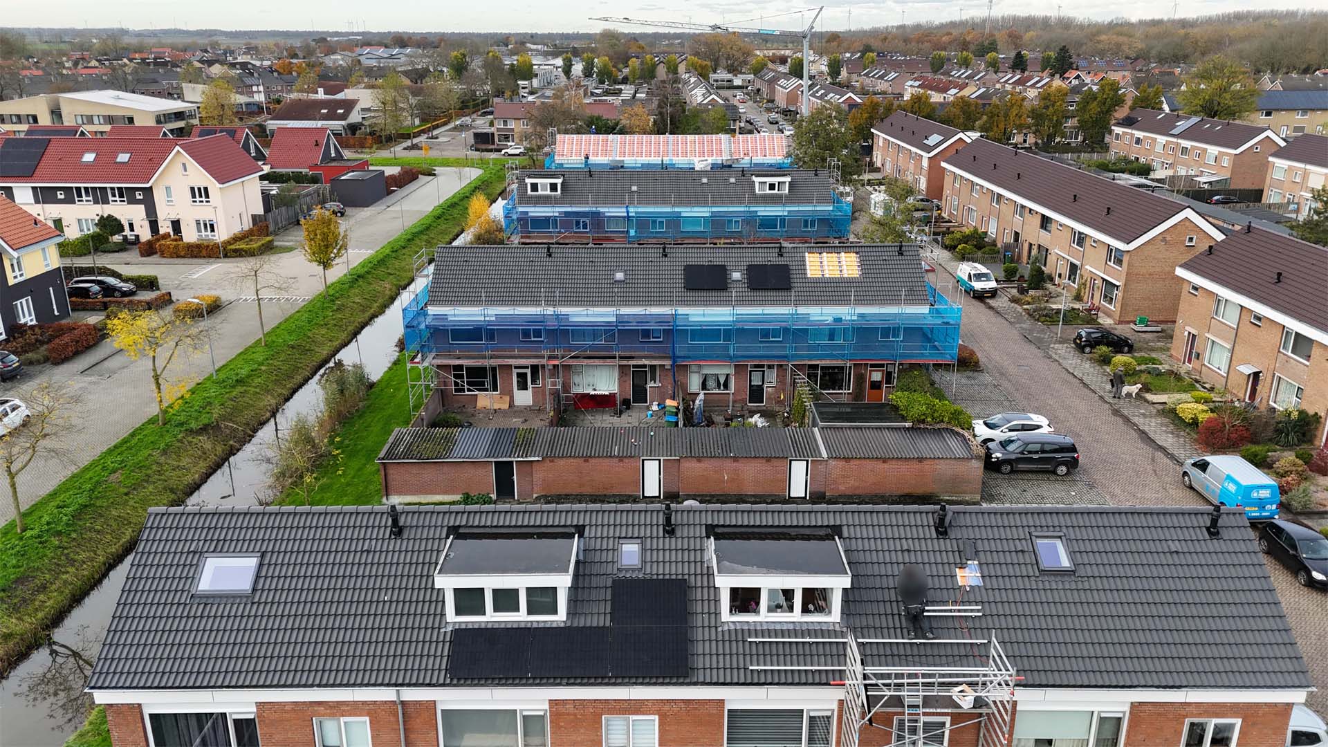 Renovatie-project-klundert-meerdere-rijen-daken.jpg