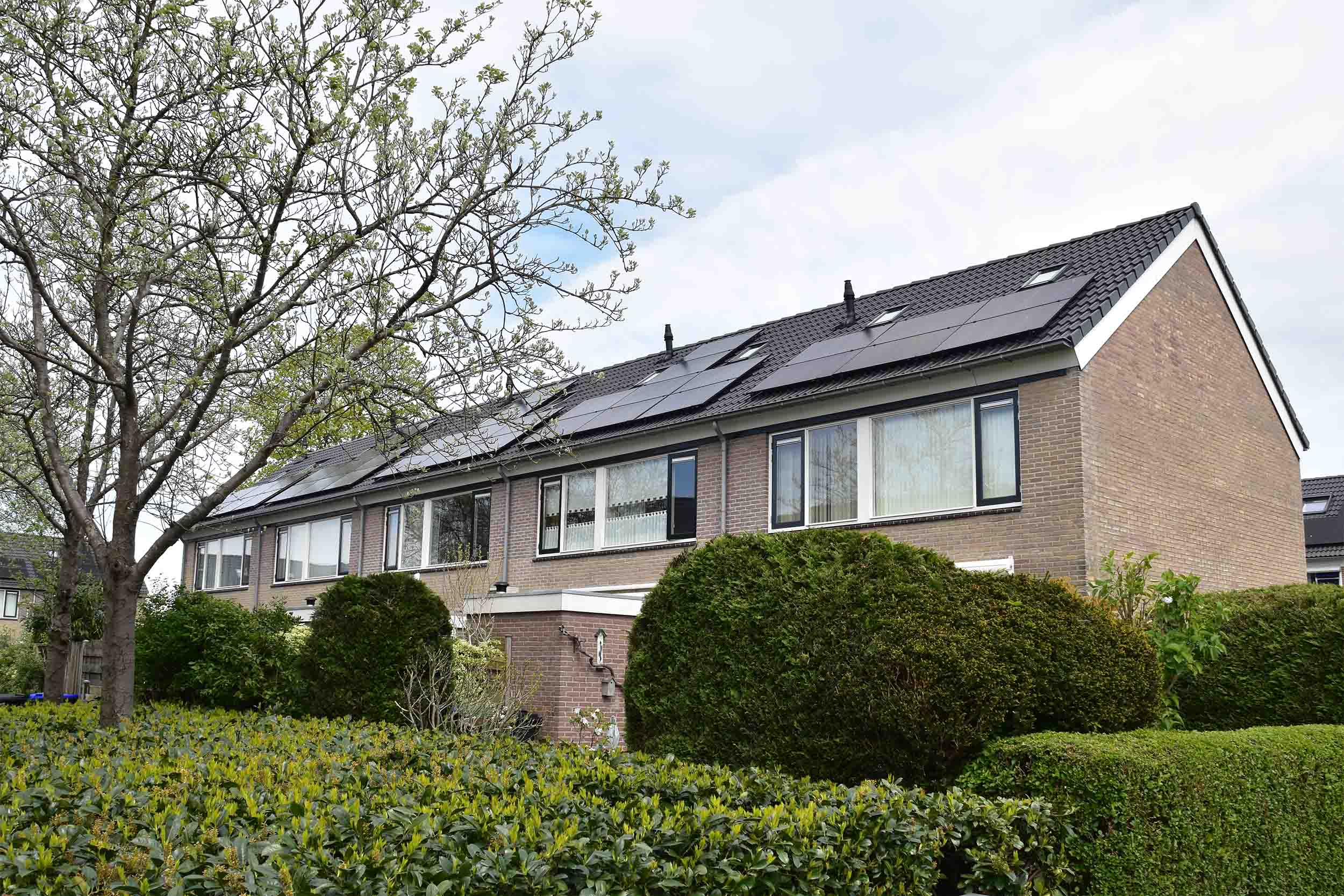 Project renovatie afgerond dak 88 woningen Haastrecht foto 5