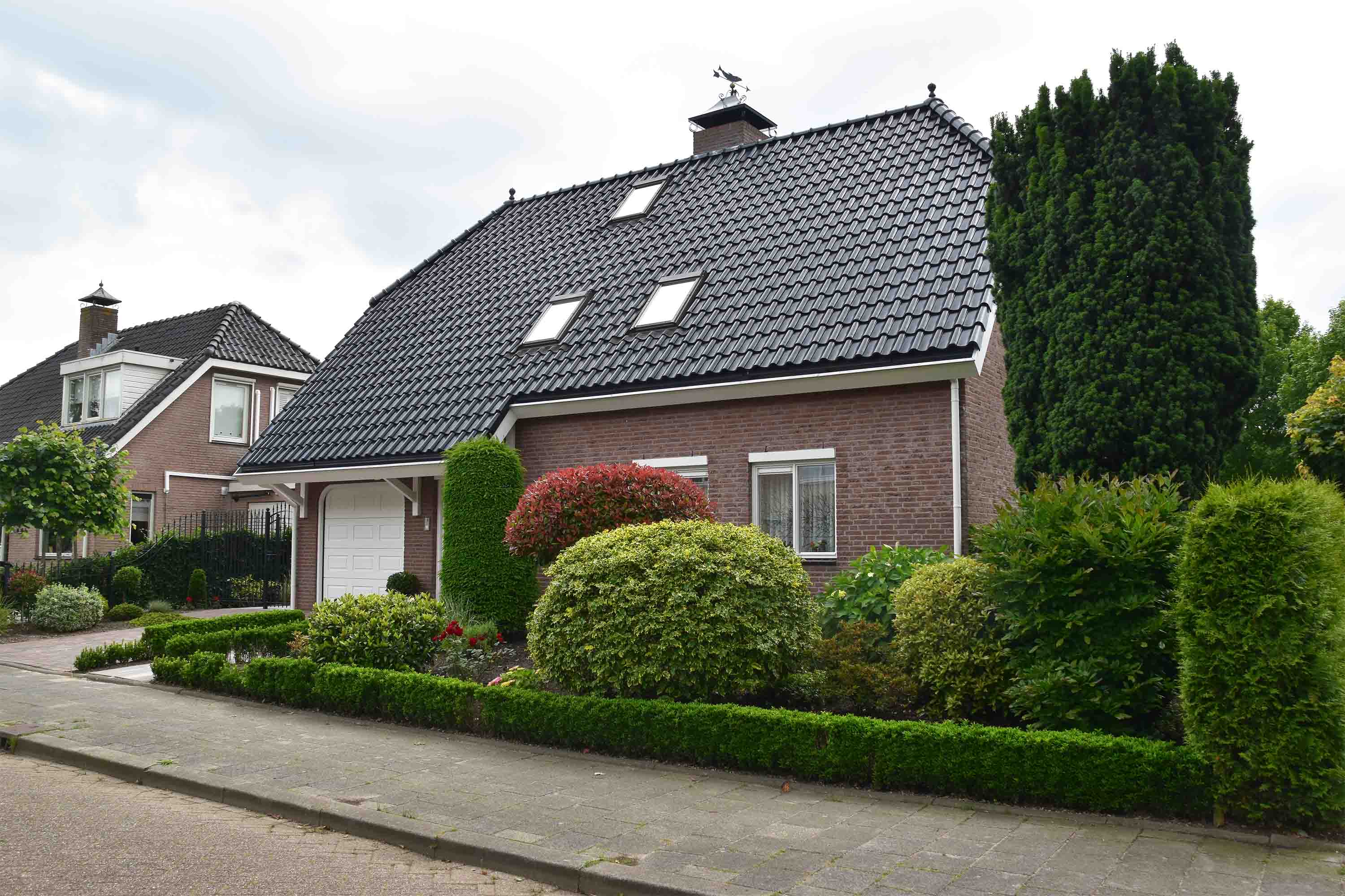 Project renovatie afgerond dak 1 woning Ridderkerk foto 2