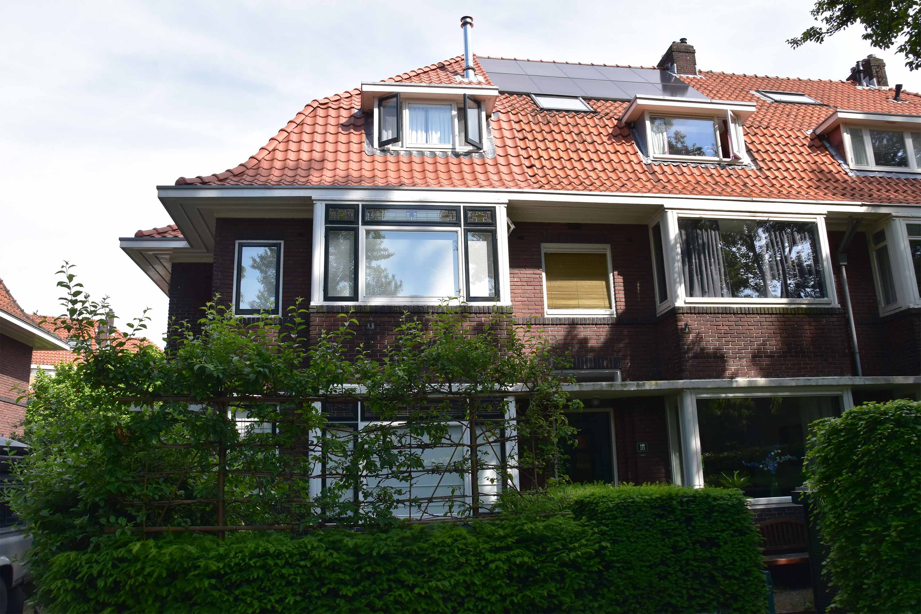 Project renovatie afgerond dak 1 woning Rotterdam foto 3